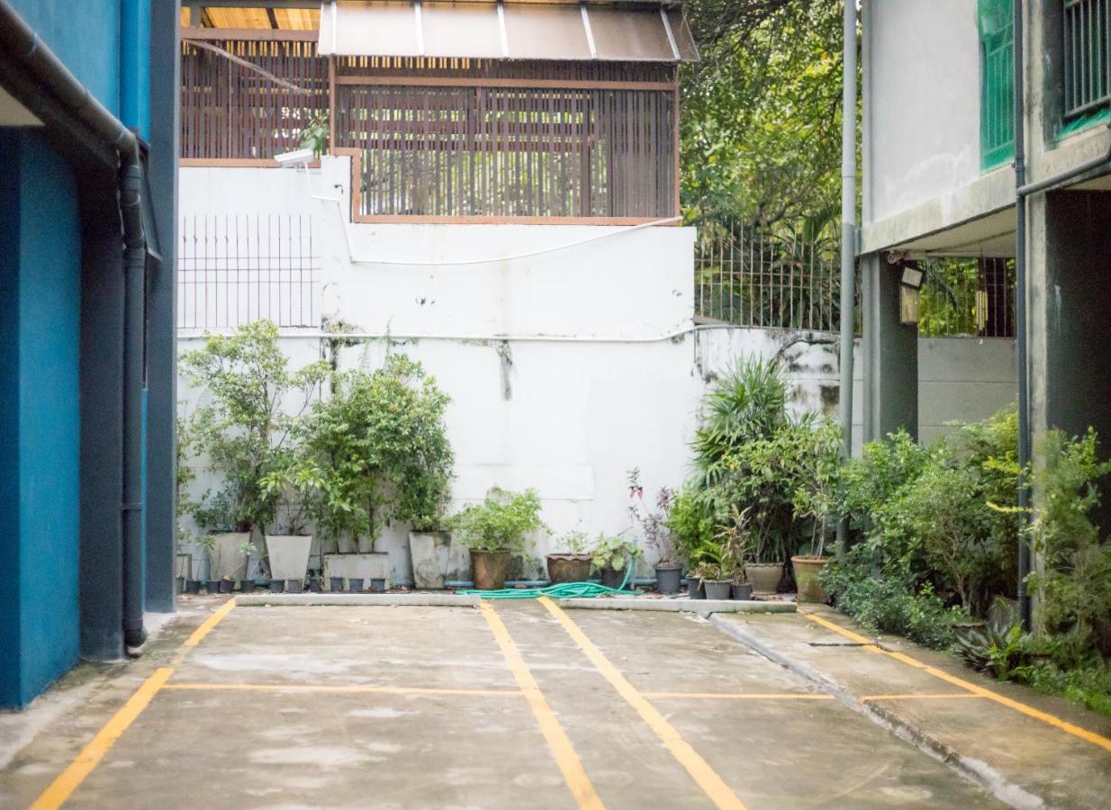 Rumluek Bangkok Exterior photo